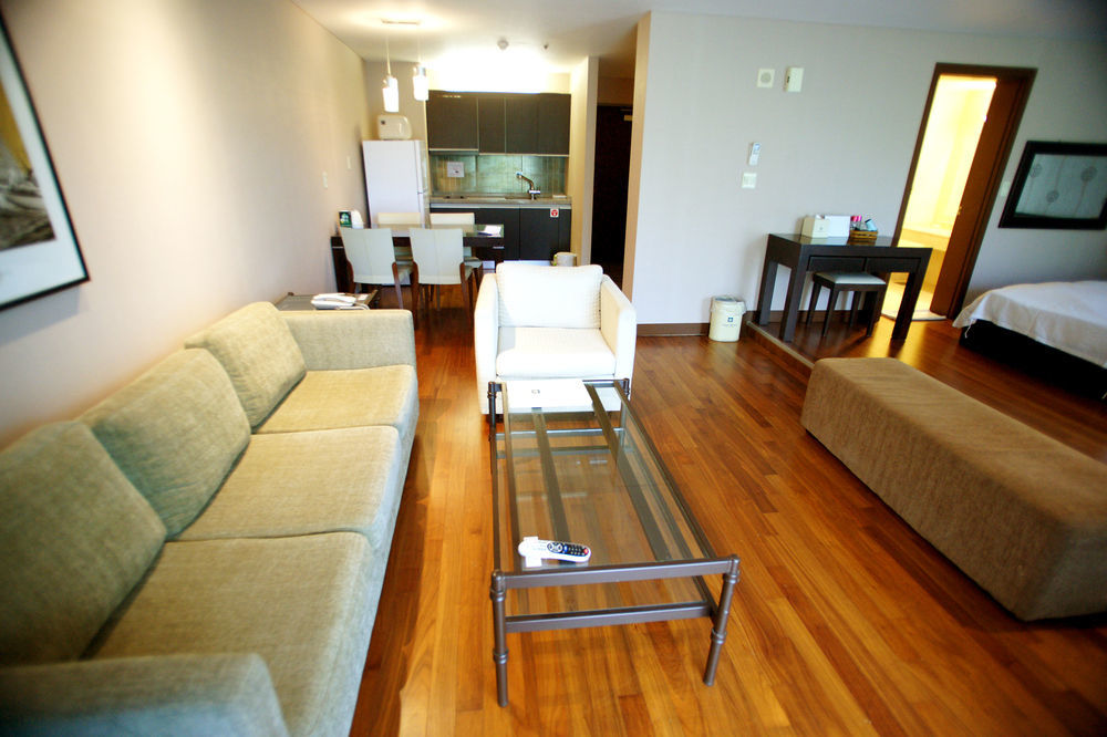 Lake Hills Jeju Resort Seogwipo Eksteriør billede